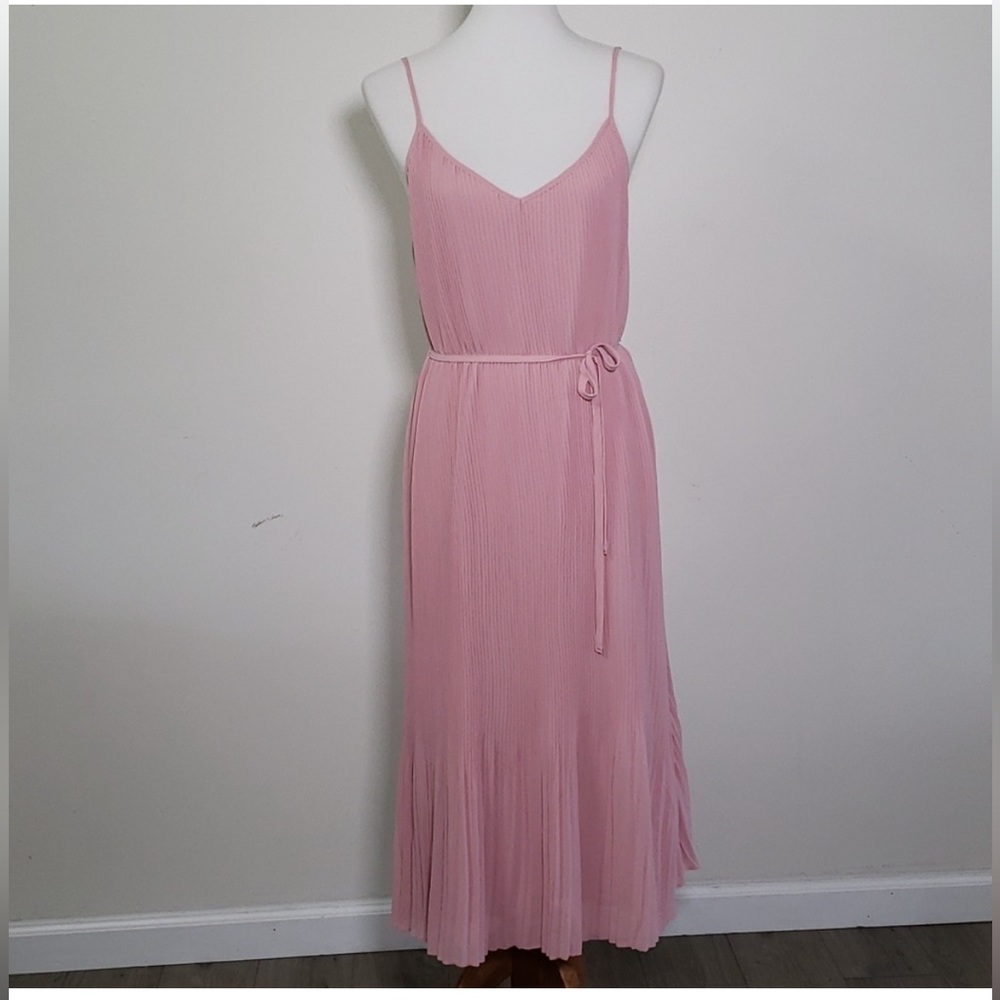 Abercrombie Dress - Picture 2 of 9